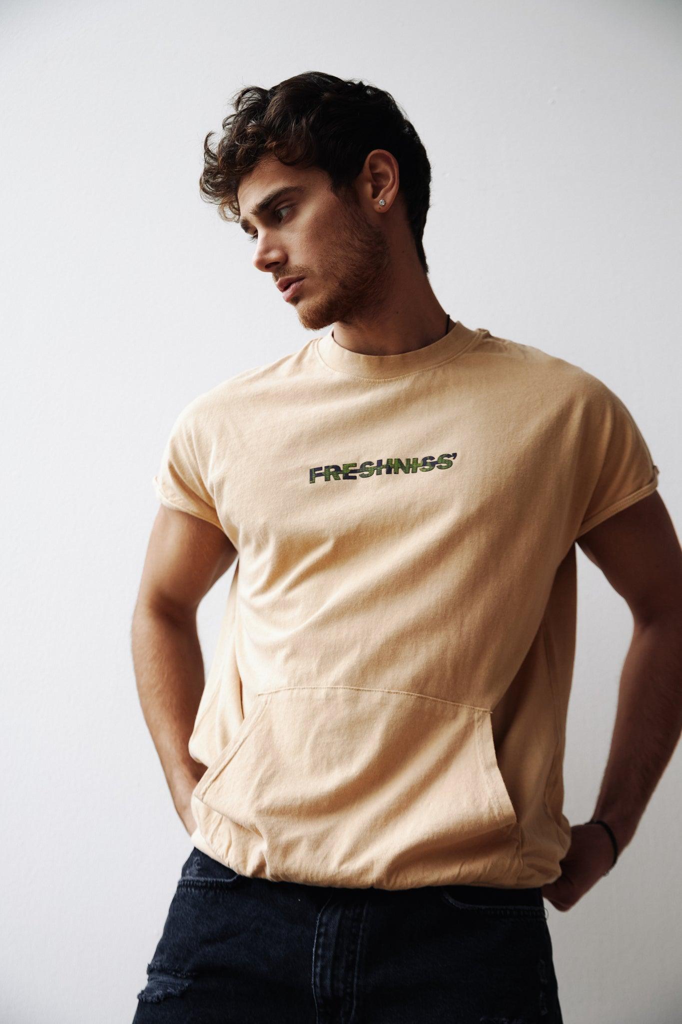 Men's Yellow T-Shirt with Front Pockets THIMOON